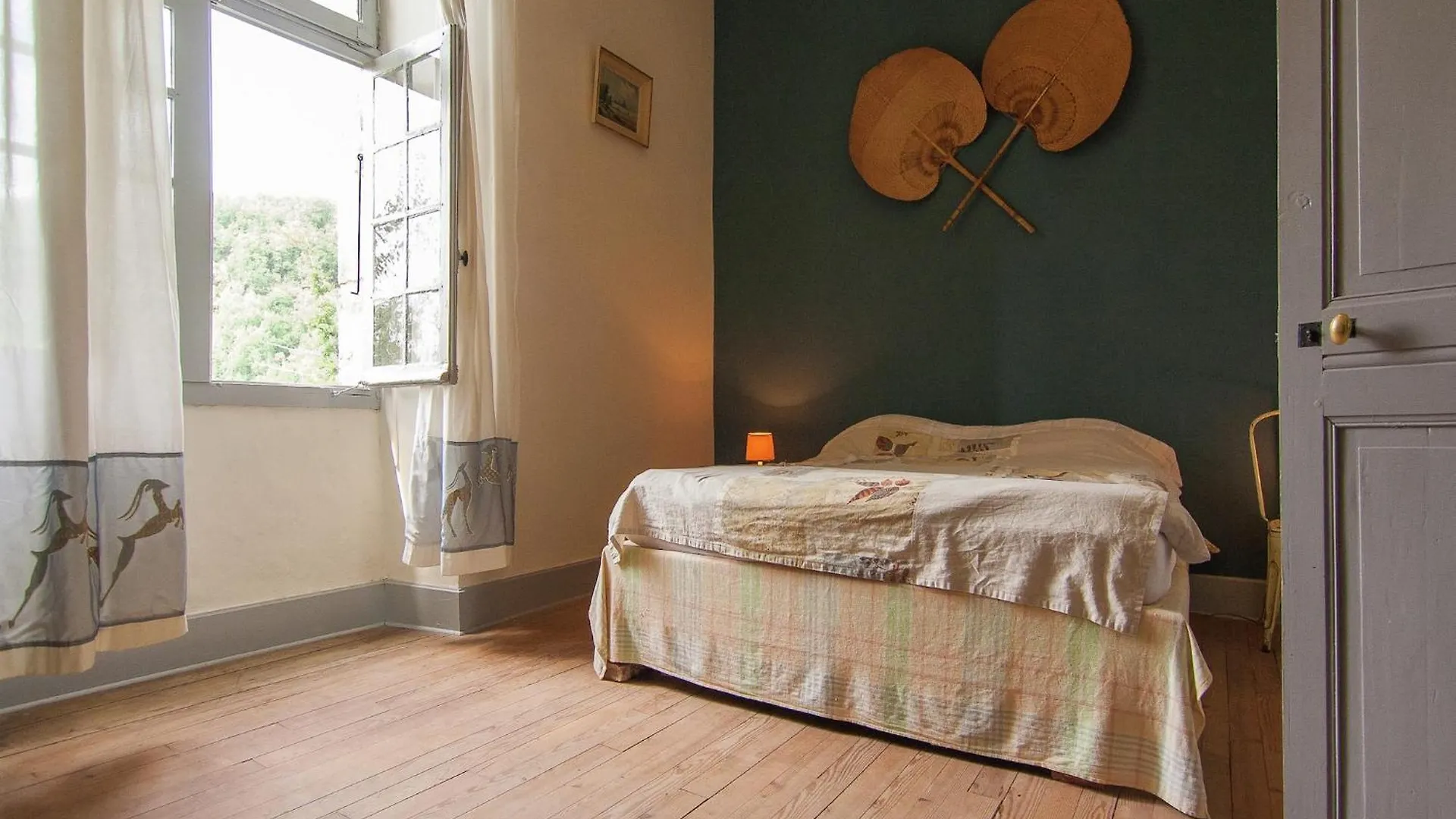 Сasa de vacaciones Historic Mansion By The River Lot In C Nevi Res Cenevieres Francia